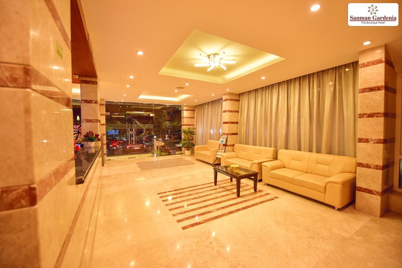 Hotel Sanman Gardenia Bangalore Esterno foto
